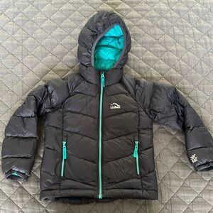 Kids Ultralight LL Bean down jacket 650 fill- size 4